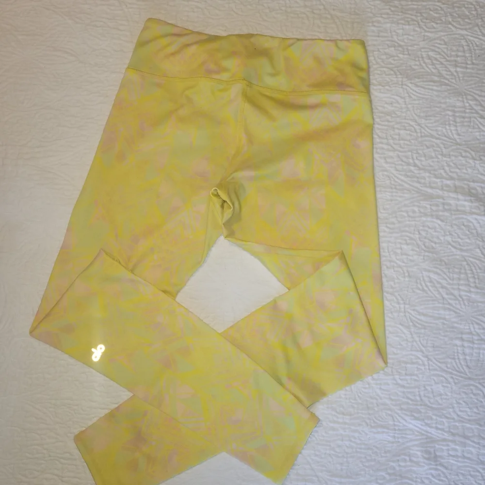 3/$25 ALO Airbrush Strech Cropped Leggings in Zest Indigo Geometric Women's M - Picture 5 of 8